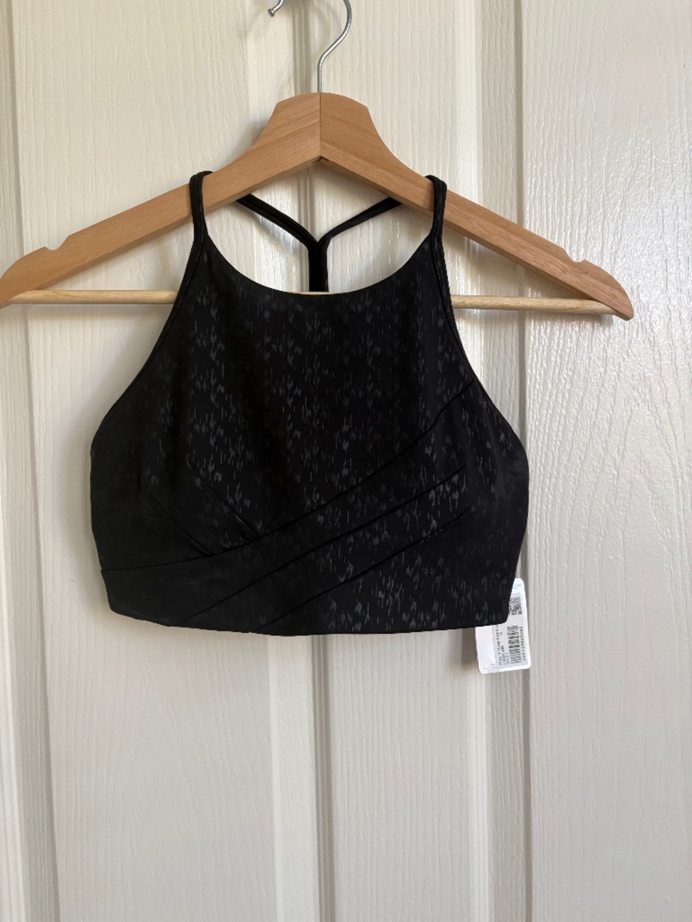 lululemon womens Flow Y Wrap-Front High-Neck Top Bra Black size 8 NWT